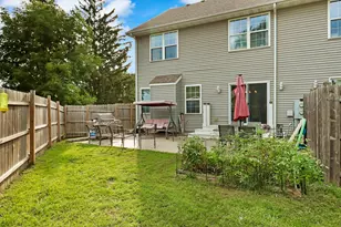 452 Sumner St, Genoa City, WI 53128 - Photo 25