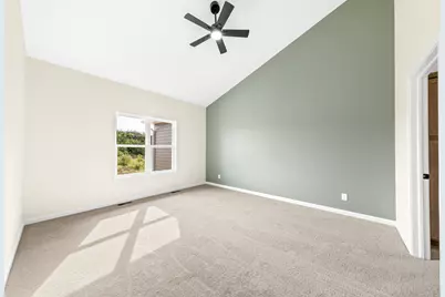 1527 N Stuart Rd, Racine, WI 53177 - Photo 13