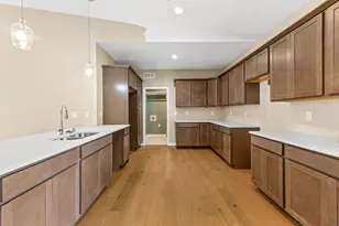 1527 N Stuart Rd, Racine, WI 53177 - Photo 9