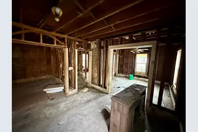 1636 S 64th St, West Allis, WI 53214 - Photo 5