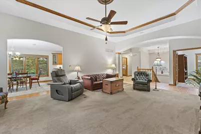 111  Eagles Cove Cir, North Prairie, WI 53153 - Photo 17