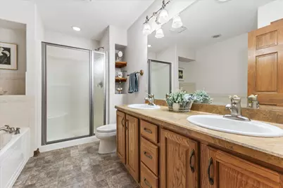 111  Eagles Cove Cir, North Prairie, WI 53153 - Photo 21