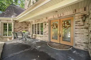 14700 W Fleetwood Ln, New Berlin, WI 53151 - Photo 3