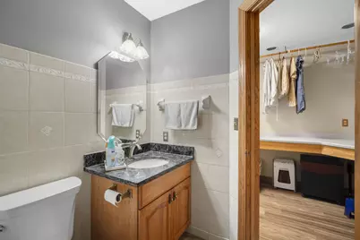 14700 W Fleetwood Ln, New Berlin, WI 53151 - Photo 27