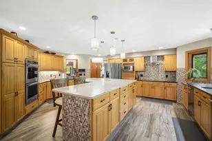 14700 W Fleetwood Ln, New Berlin, WI 53151 - Photo 23