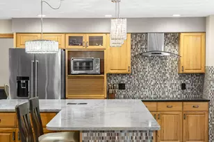 14700 W Fleetwood Ln, New Berlin, WI 53151 - Photo 21