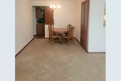 W140N7250  Lilly Rd, Menomonee Falls, WI 53051 - Photo 9