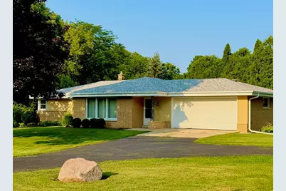 W140N7250  Lilly Rd, Menomonee Falls, WI 53051 - Photo 1