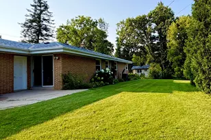 W140N7250 Lilly Rd, Menomonee Falls, WI 53051 - Photo 5