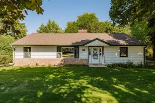 248 E Ottawa Ave, Dousman, WI 53118 - Photo 3