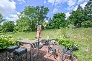 5127 S Menard Dr, New Berlin, WI 53151 - Photo 27