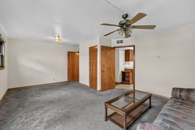 4031 W Morgan Ave, Milwaukee, WI 53221 - Photo 11