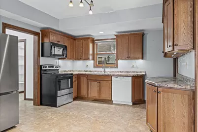 1603  Charles St, La Crosse, WI 54603 - Photo 17