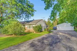 W160N9756 Colonial Dr, Germantown, WI 53022 - Photo 1