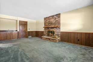 1600 Michael Dr, Waukesha, WI 53189 - Photo 33