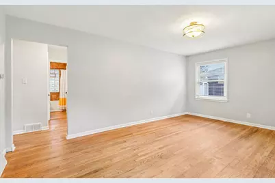 2958 S 102nd St, West Allis, WI 53227 - Photo 5