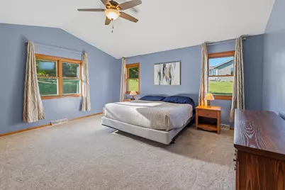 713  Audubon Rd, Howards Grove, WI 53083 - Photo 9