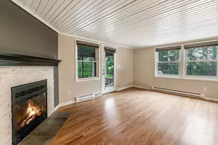 1070 Woodland Ave, Elm Grove, WI 53122 - Photo 9