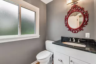 1070 Woodland Ave, Elm Grove, WI 53122 - Photo 15