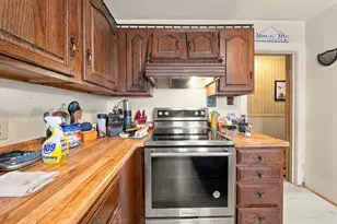 2002 Wollmer St, Manitowoc, WI 54220 - Photo 17