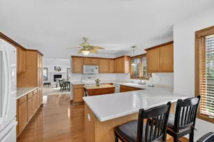 4258 91st Pl, Pleasant Prairie, WI 53142 - Photo 11