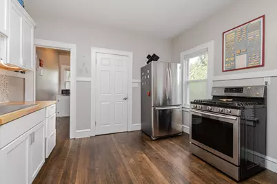 3061 N Buffum St, Milwaukee, WI 53212 - Photo 11