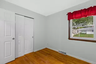10425 W Terra Ave, Milwaukee, WI 53224 - Photo 13