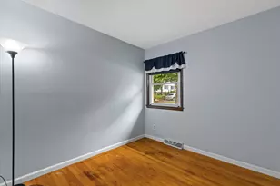 10425 W Terra Ave, Milwaukee, WI 53224 - Photo 15