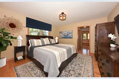 5405 W Hillcrest Dr, Mequon, WI 53092 - Photo 11
