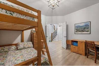 7519 S 50th Ct, Franklin, WI 53132 - Photo 27