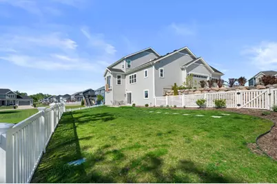 7519 S 50th Ct, Franklin, WI 53132 - Photo 37