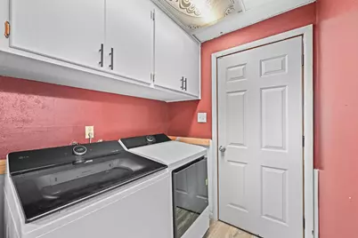 N113W13099  Crestview Dr, Germantown, WI 53022 - Photo 29