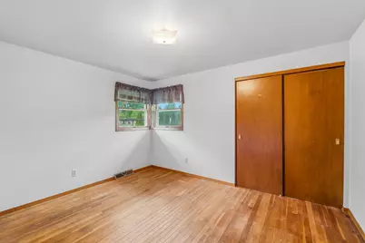4302 E Parke Ridge Ln, Sheboygan, WI 53083 - Photo 13