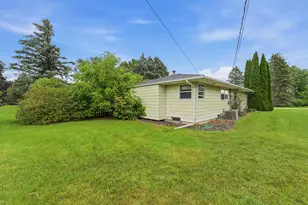 4302 E Parke Rdg Ln, Sheboygan, WI 53083 - Photo 21