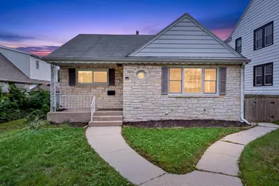 3026 S 41st St, Milwaukee, WI 53215 - Photo 7