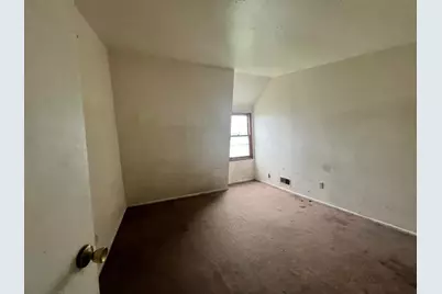8895 N Swan Rd #G, Milwaukee, WI 53224 - Photo 13