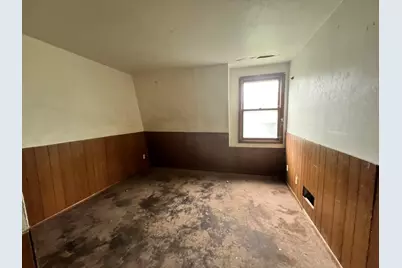 8895 N Swan Rd #G, Milwaukee, WI 53224 - Photo 7