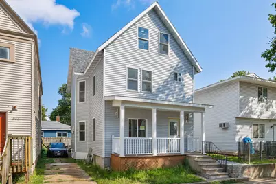 909  Vine St, La Crosse, WI 54601 - Photo 1