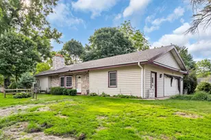 301 E 4 Mile Rd, Racine, WI 53402 - Photo 1