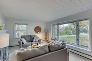 37640 Valley Rd, Summit, WI 53066 - Photo 13