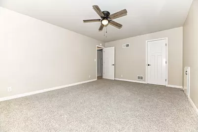 S71W13222  Tess Corners Dr, Muskego, WI 53150 - Photo 25