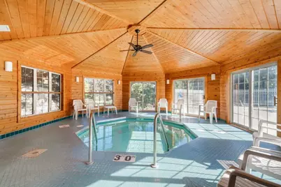 2112  Pine Ridge Ct #F, Grafton, WI 53024 - Photo 23