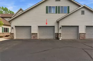 2112 Pine Ridge Ct, Grafton, WI 53024 - Photo 21