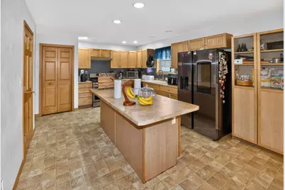 1302  Franklin St, Racine, WI 53403 - Photo 7