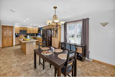 1302  Franklin St, Racine, WI 53403 - Photo 5