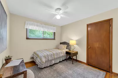 6131 S 15th Ct, Milwaukee, WI 53221 - Photo 23