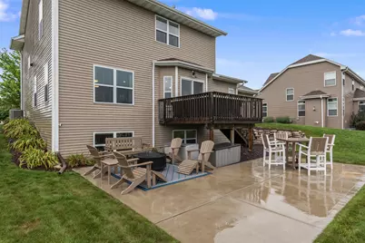 21651 N Weather Edge Cir, Lannon, WI 53046 - Photo 3