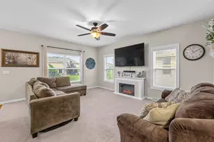 21651 N Weather Edge Cir, Lannon, WI 53046 - Photo 7