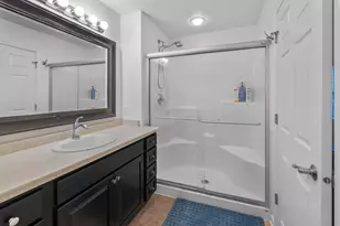 21651 N Weather Edge Cir, Lannon, WI 53046 - Photo 27