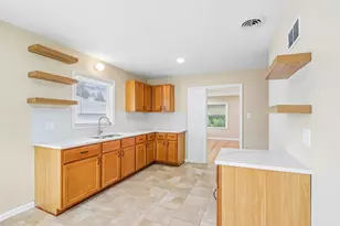 5175 N 27th St, Milwaukee, WI 53209 - Photo 13